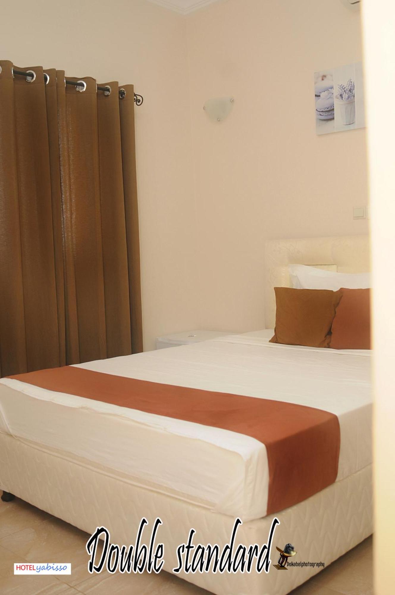 Hotel Yabisso Lomé Esterno foto