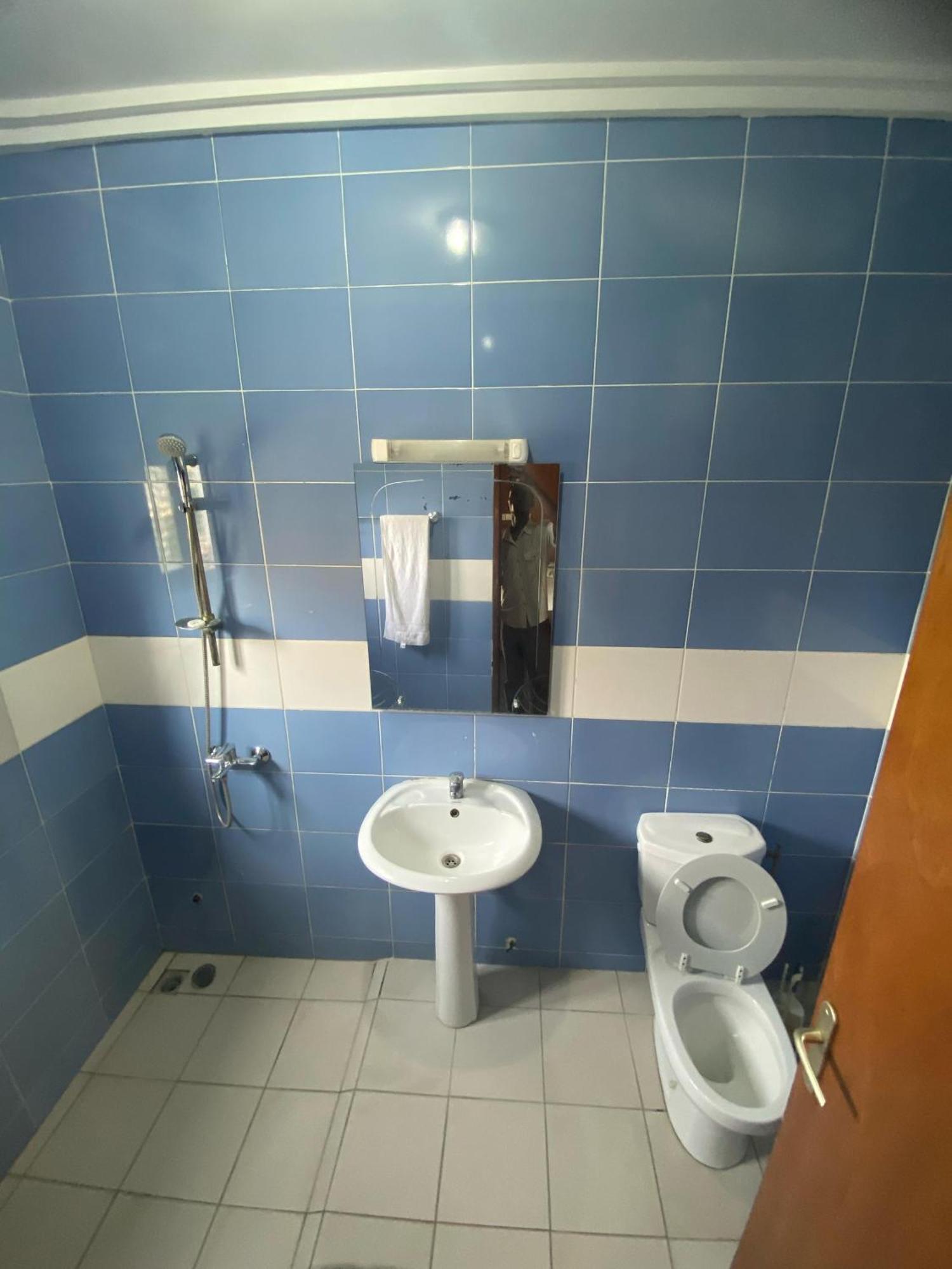 Hotel Yabisso Lomé Esterno foto