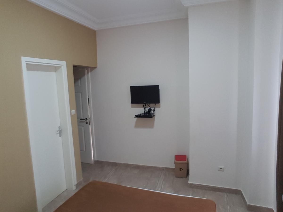 Hotel Yabisso Lomé Esterno foto